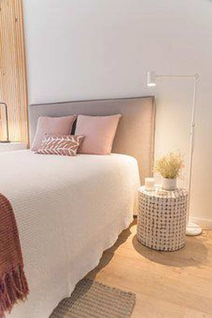 How to Organize a Teenager's Bedroom