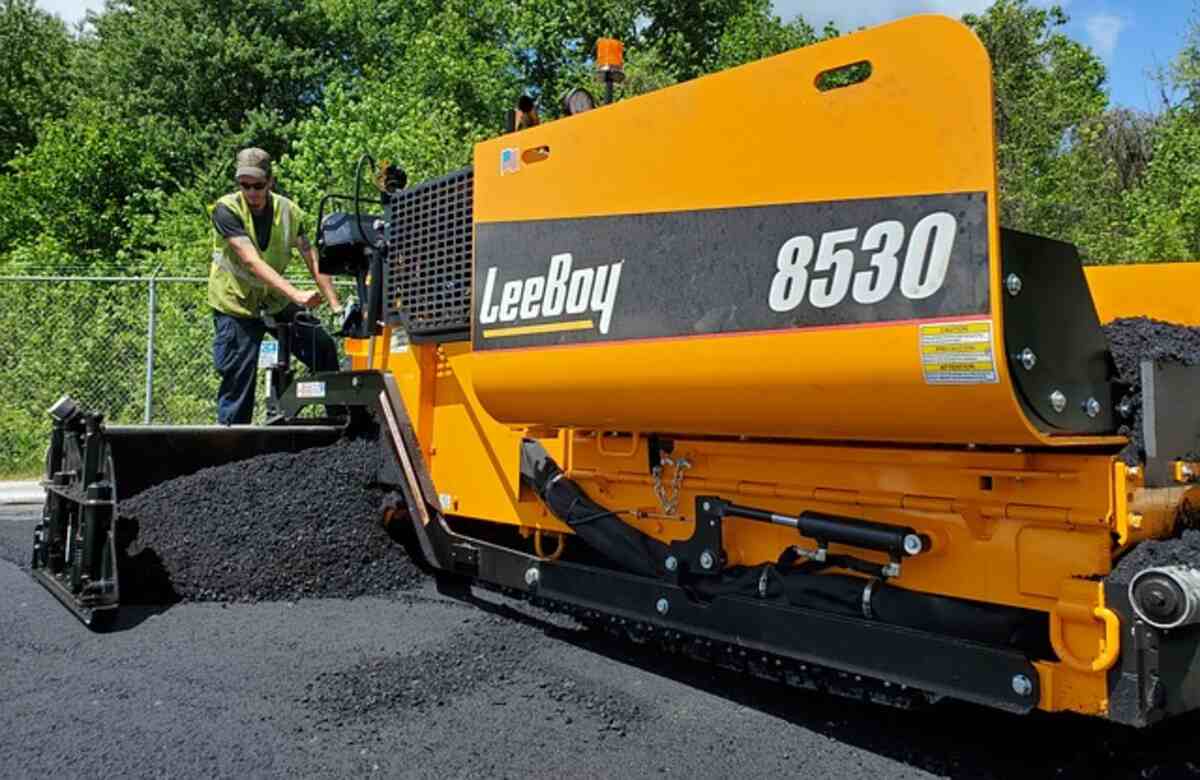 Asphalt Paving Contractors Riverside