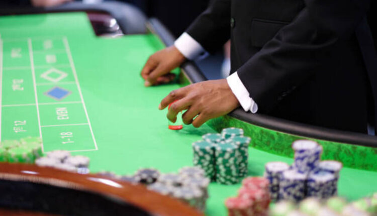 Play live casino online Entertainment.